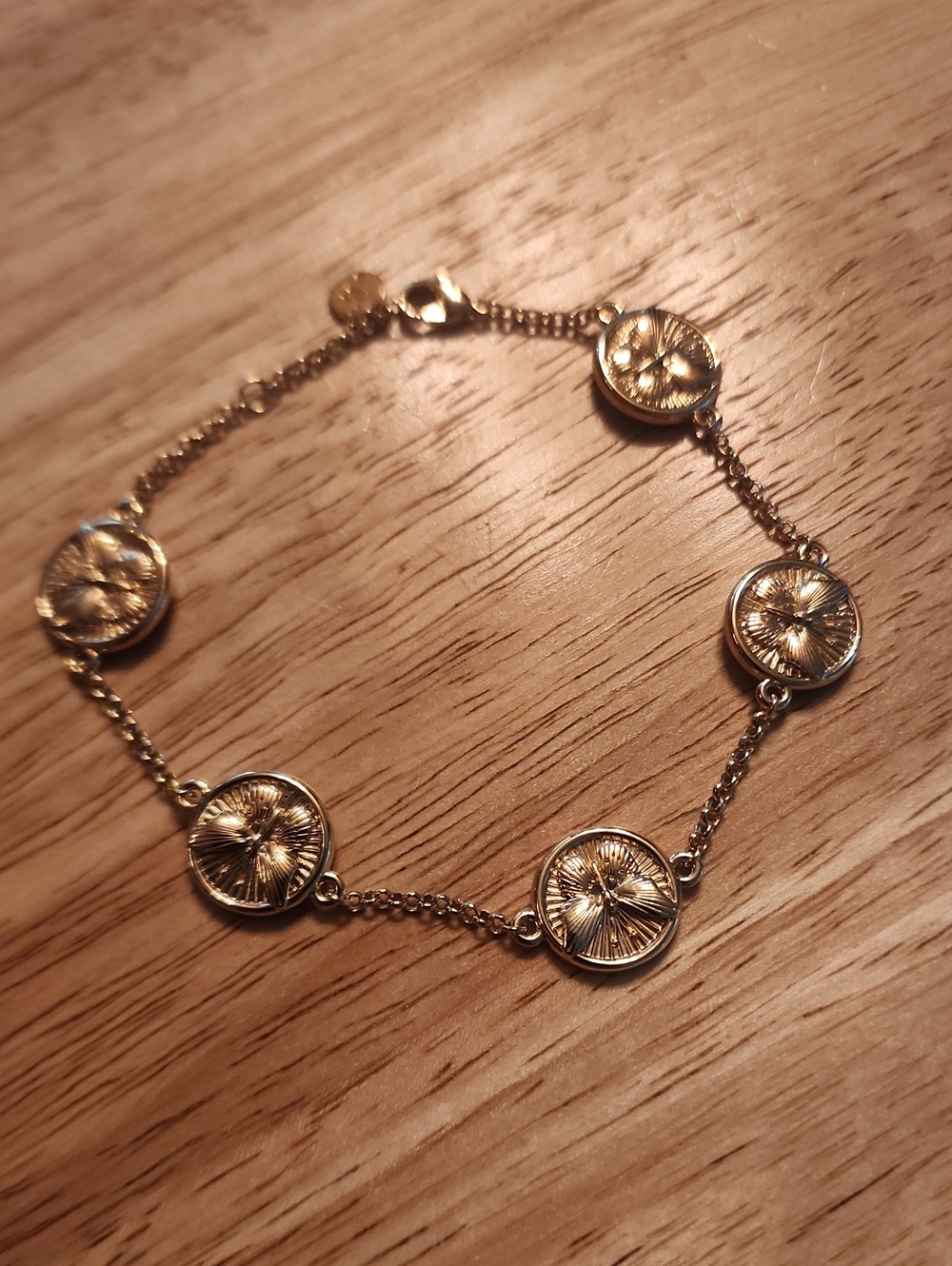 Jane Win Free Baby Butterfly Coin staion bracelet